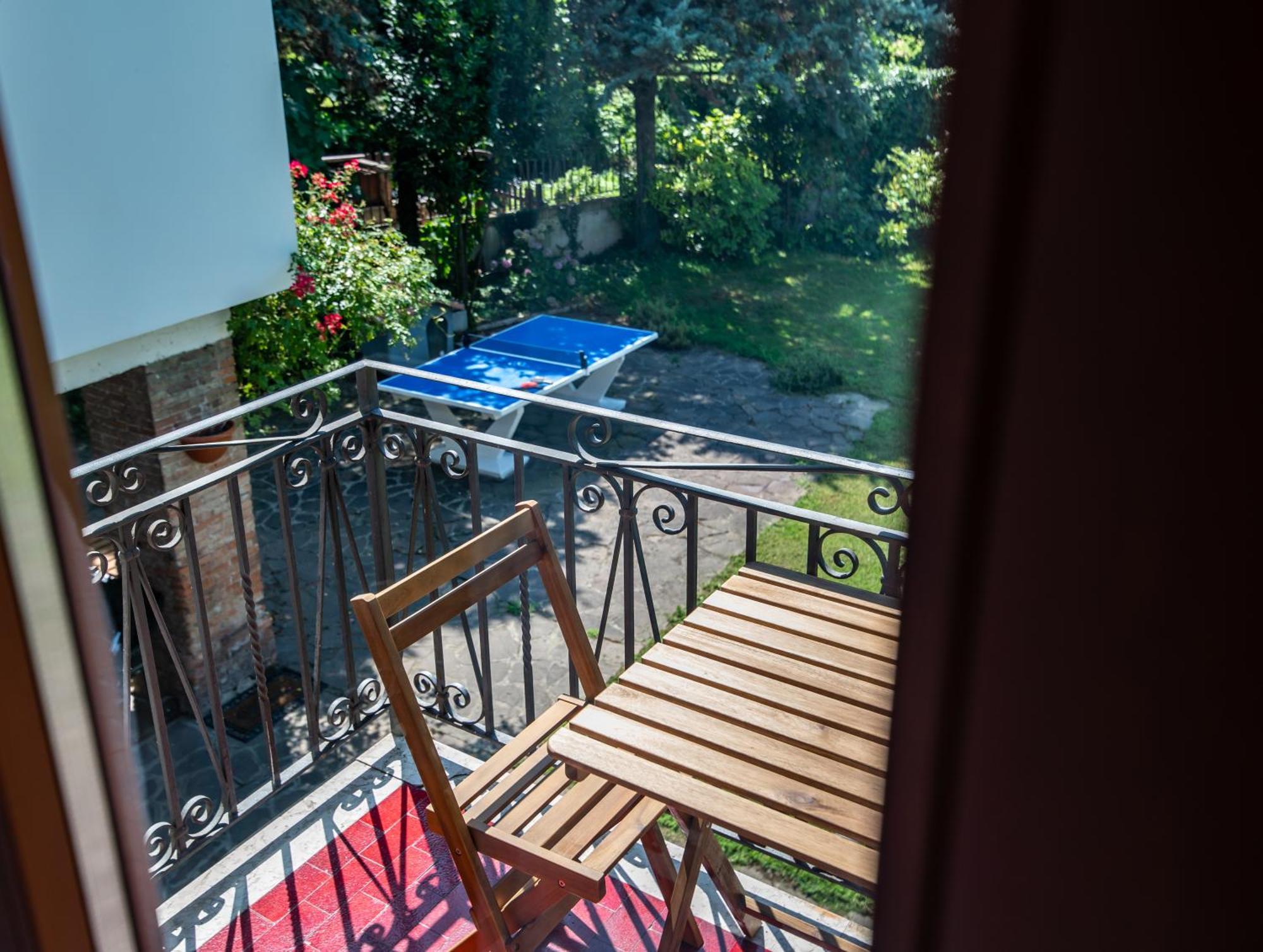 Villa Vitti'S - Verona Est Camping San Martino Buon Albergo Bagian luar foto