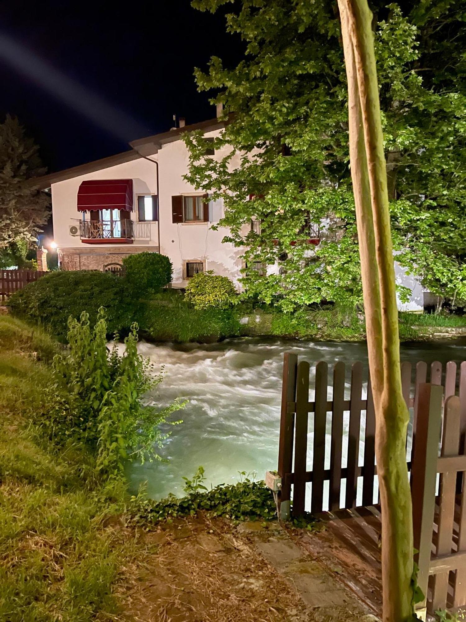 Villa Vitti'S - Verona Est Camping San Martino Buon Albergo Bagian luar foto