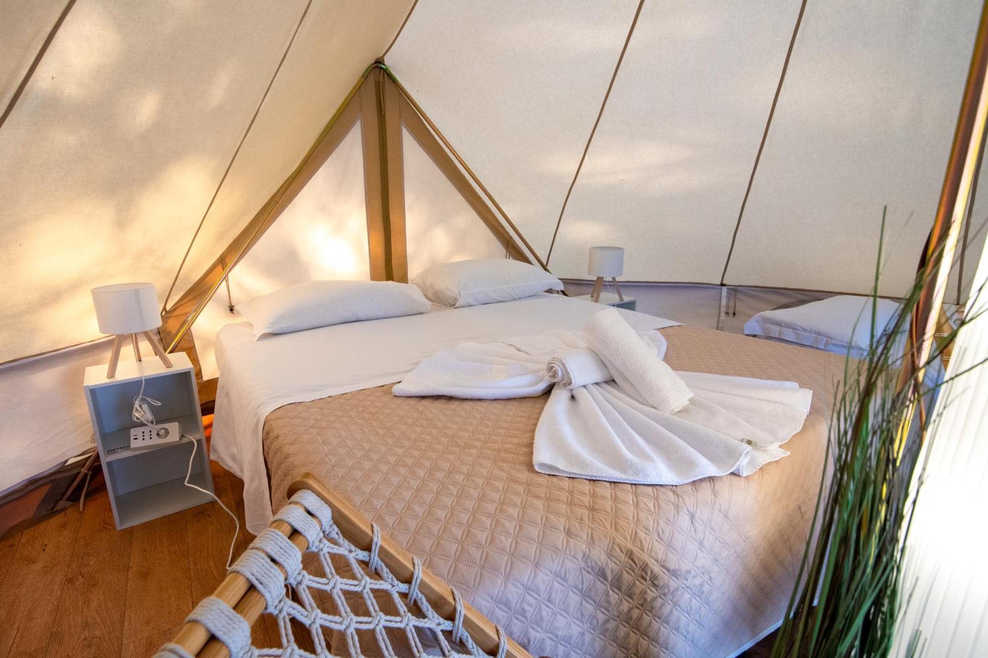 Villa Vitti'S - Verona Est Camping San Martino Buon Albergo Bagian luar foto