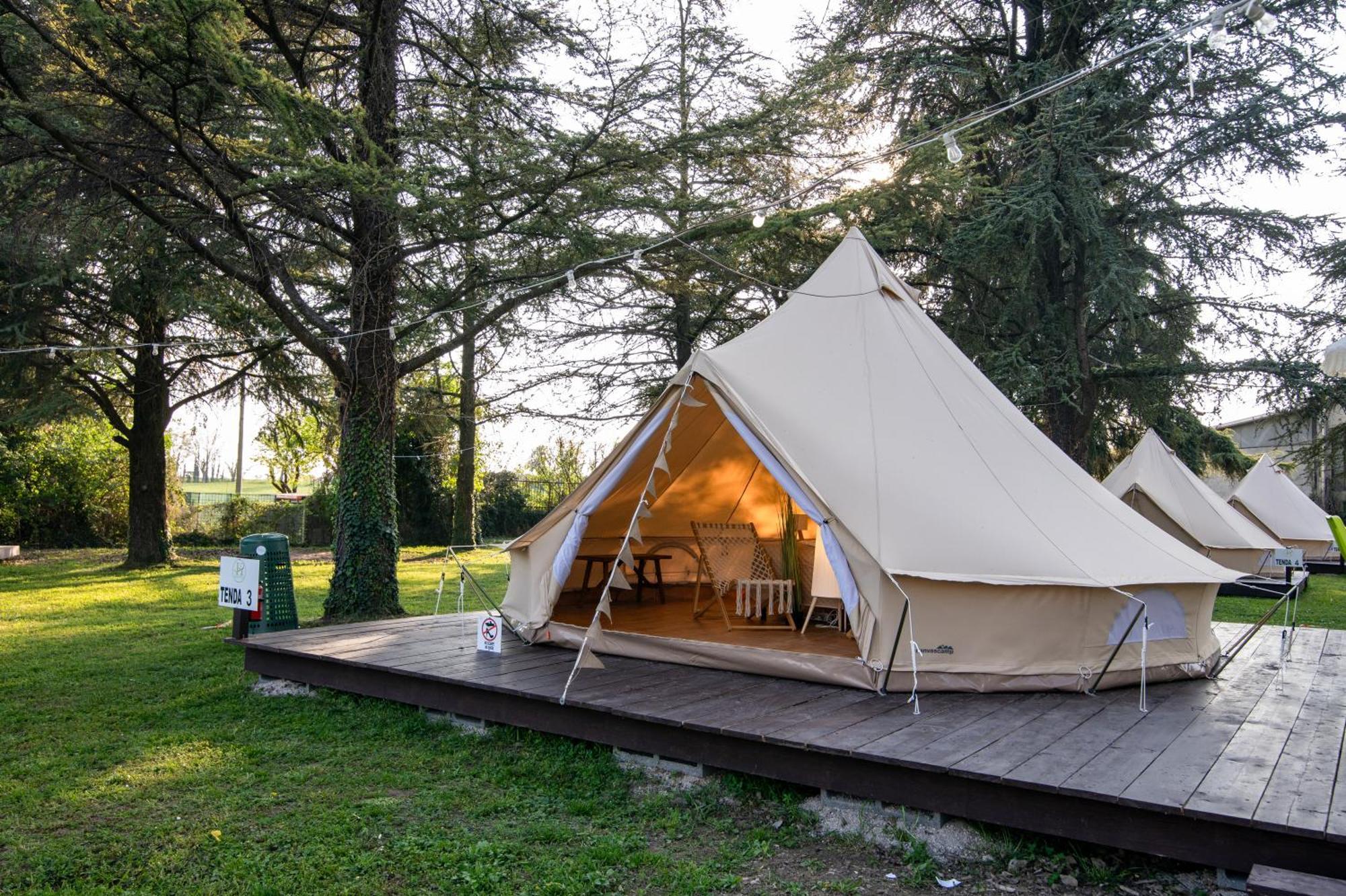 Villa Vitti'S - Verona Est Camping San Martino Buon Albergo Bagian luar foto