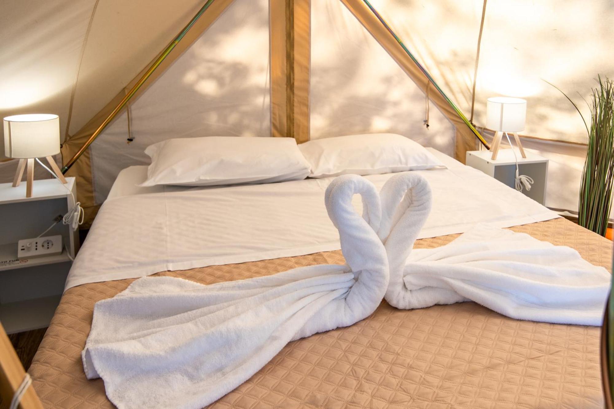 Villa Vitti'S - Verona Est Camping San Martino Buon Albergo Bagian luar foto