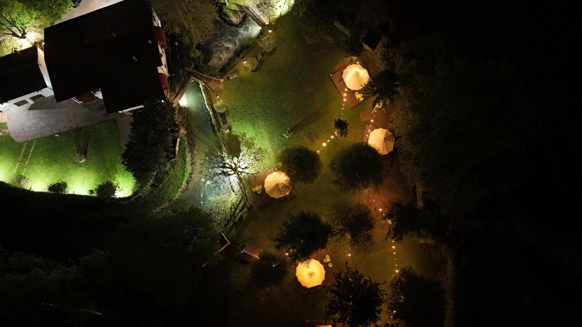 Villa Vitti'S - Verona Est Camping San Martino Buon Albergo Bagian luar foto